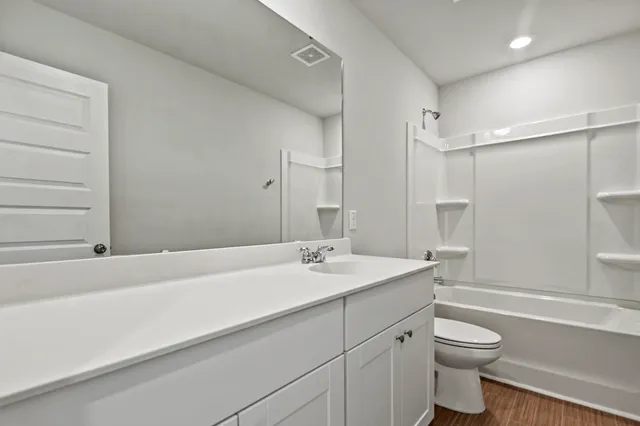 $2,550 | 2107 Longhorn Lane, Summerville, SC 29485