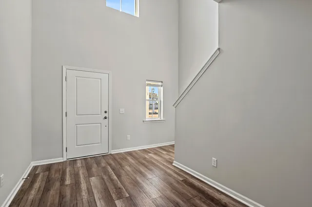 $2,550 | 2107 Longhorn Lane, Summerville, SC 29485