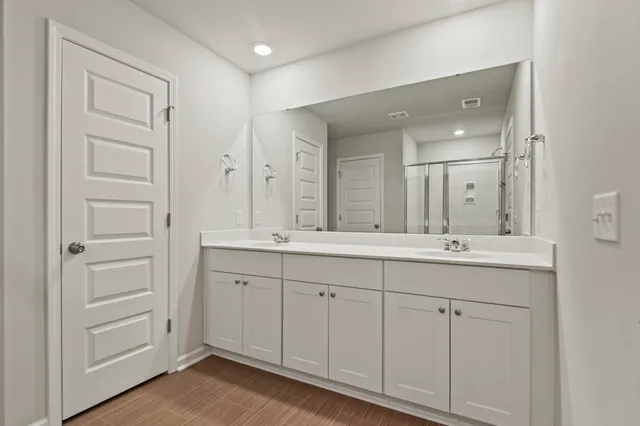 $2,550 | 2107 Longhorn Lane, Summerville, SC 29485