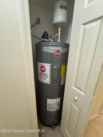 a view of washer and dryer