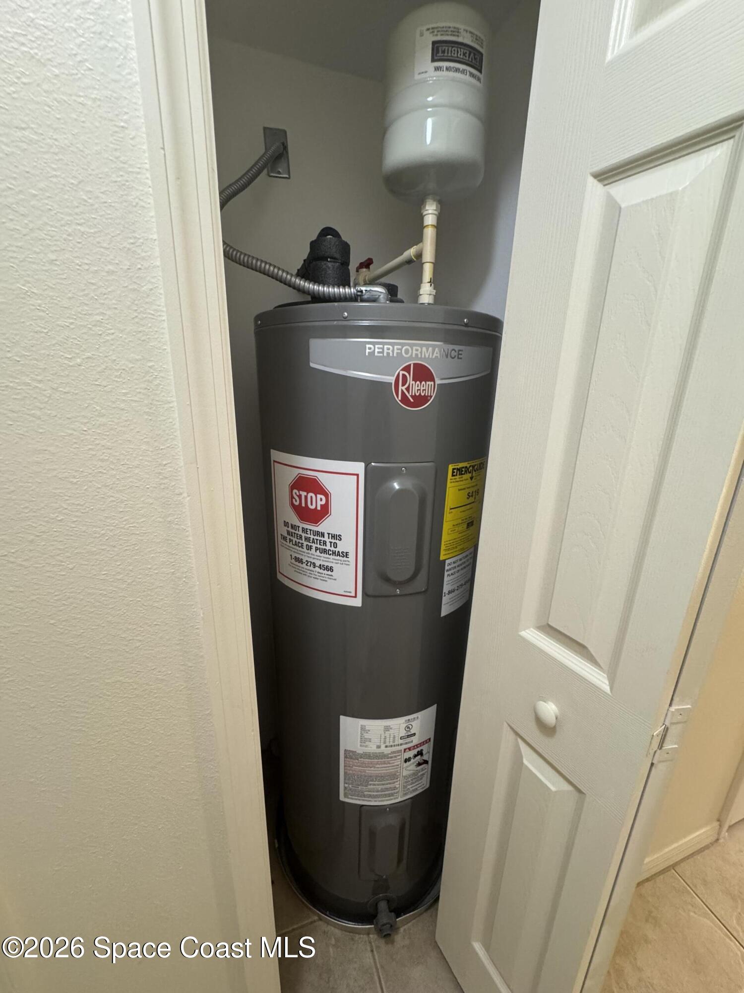 4550 Elena Way Melbourne, FL 32934 - Photo 32 of 33 a view of washer and dryer