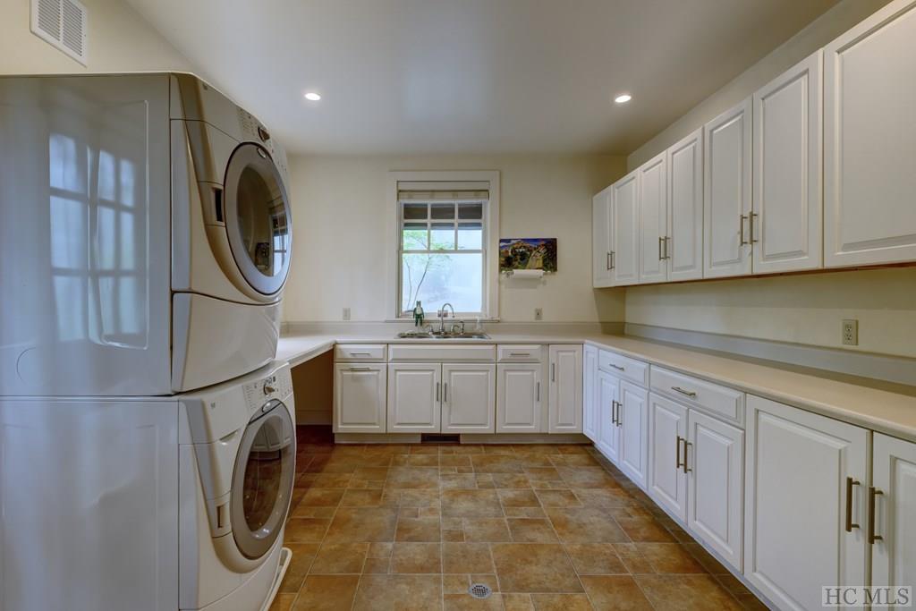 1293 Highgate Road Highlands, NC 28741 - Photo 15 of 28 Gallery Image 15