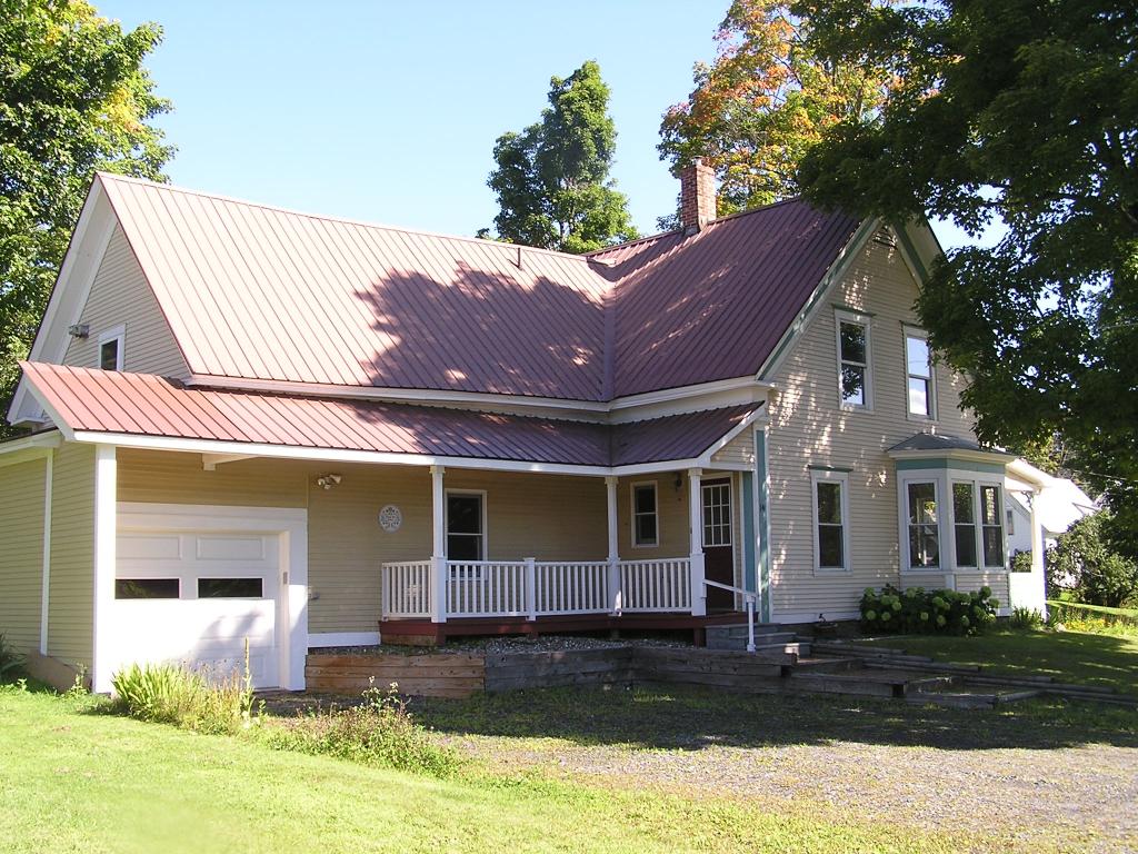 14 Pleasant Street Hardwick, VT 05836 - Photo 2 of 12 Gallery Image 2