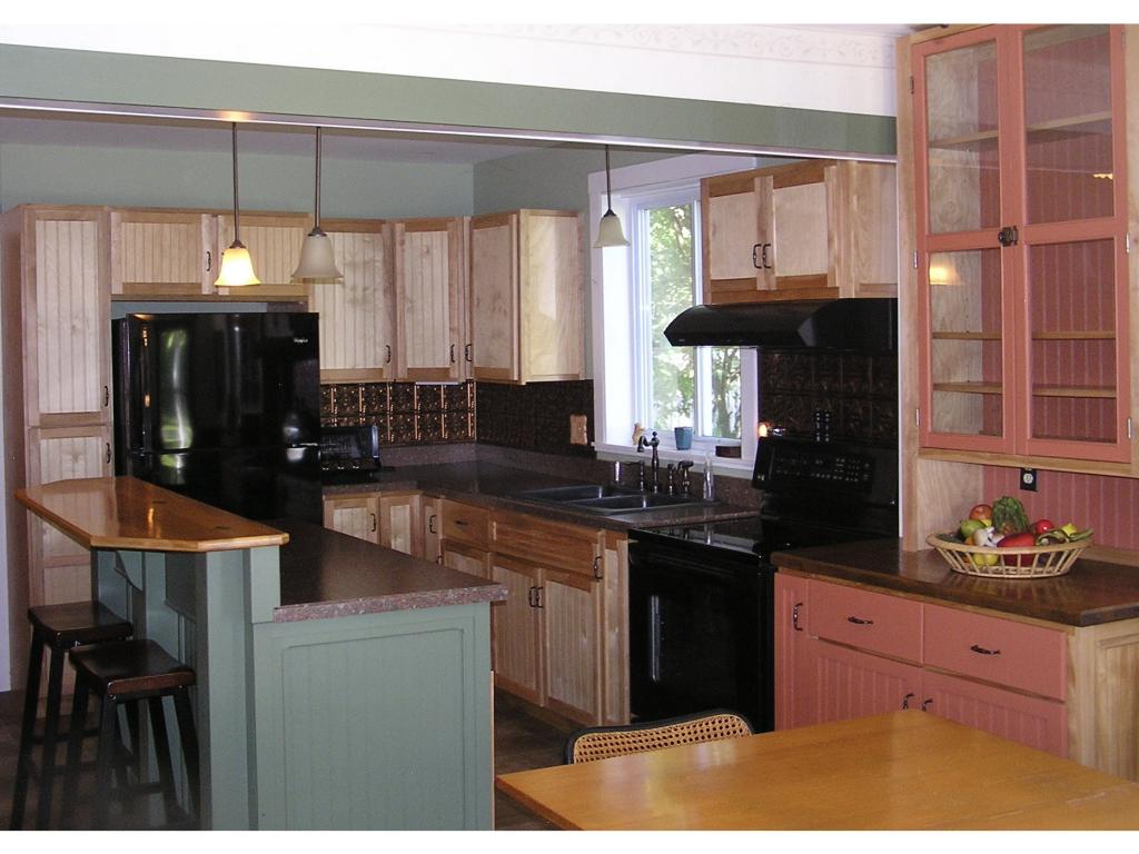 14 Pleasant Street Hardwick, VT 05836 - Photo 5 of 12 Gallery Image 5