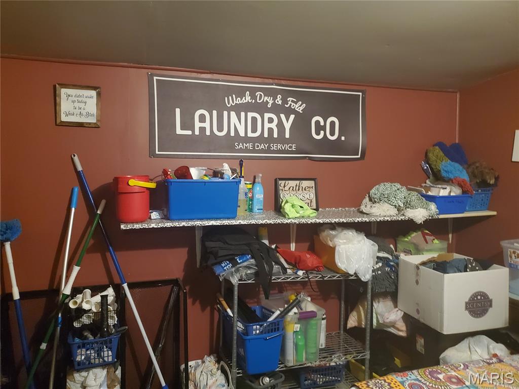 861 Pershing Street East St. Louis, IL 62203 - Photo 39 of 58