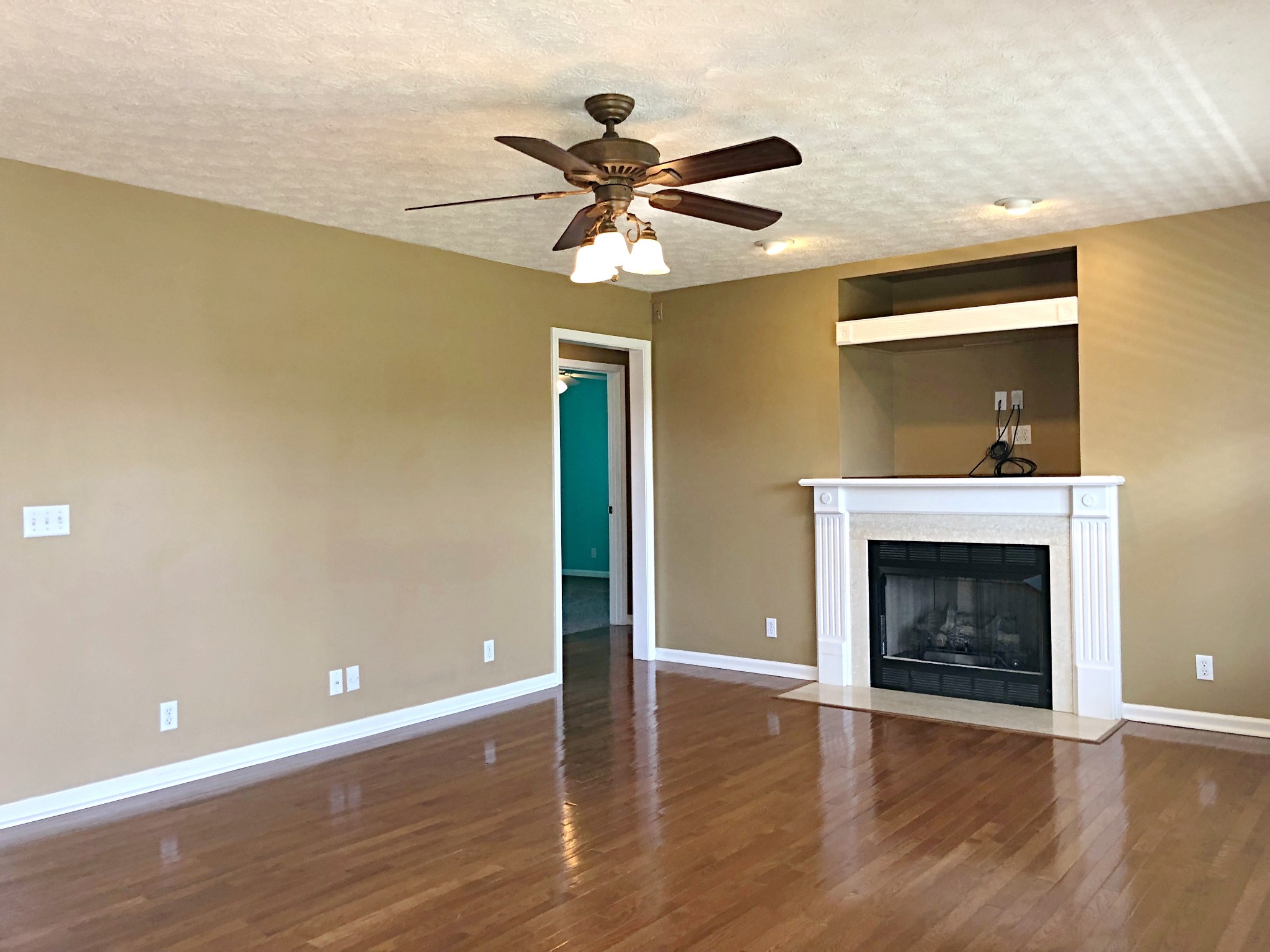 138 Calista Road White House, TN 37188 - Photo 13 of 29 Gallery Image 13