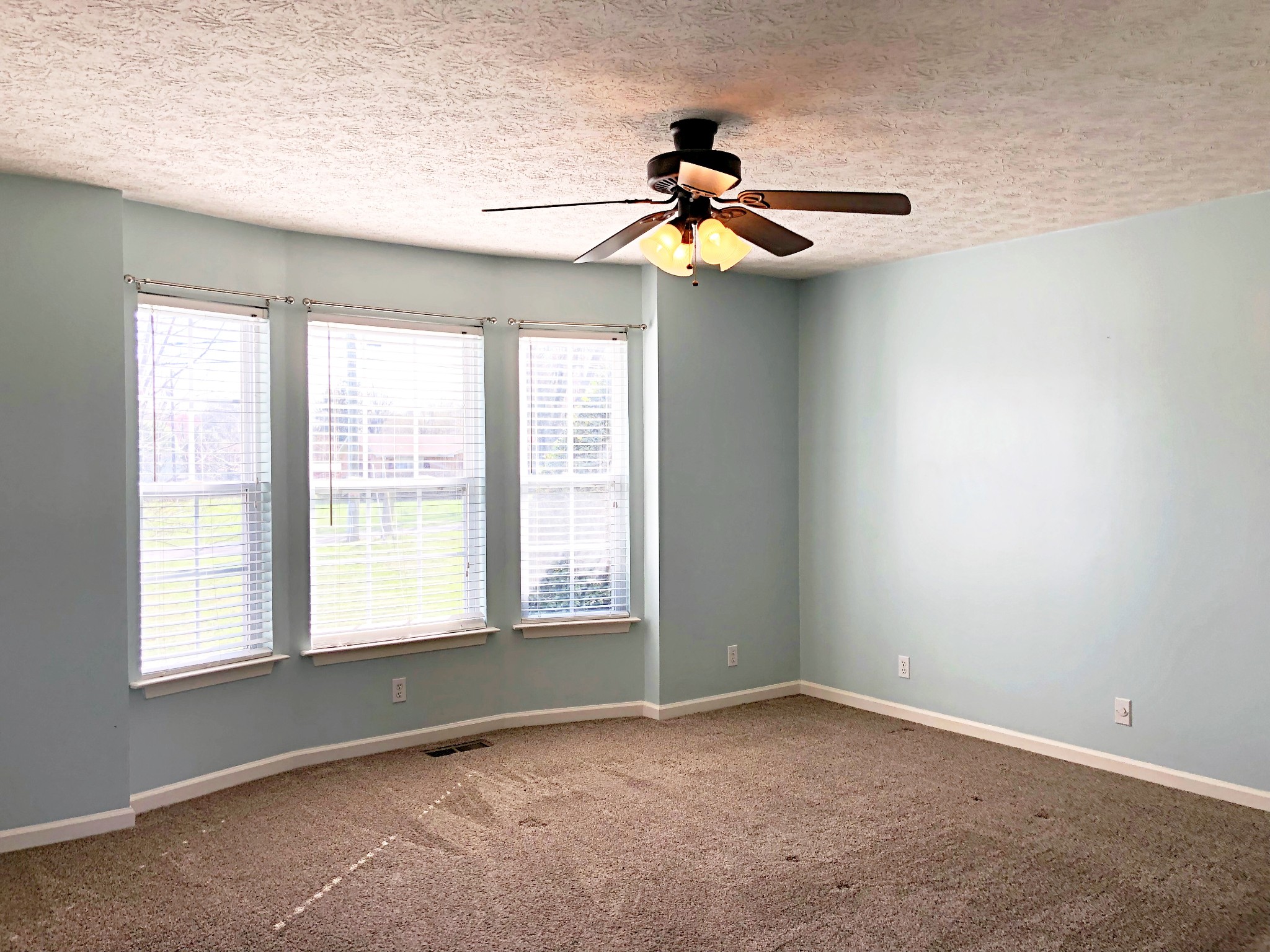 138 Calista Road White House, TN 37188 - Photo 17 of 29 Gallery Image 17