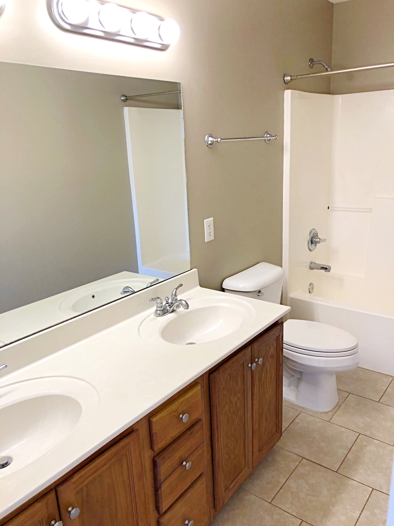 138 Calista Road White House, TN 37188 - Photo 23 of 29 Gallery Image 23