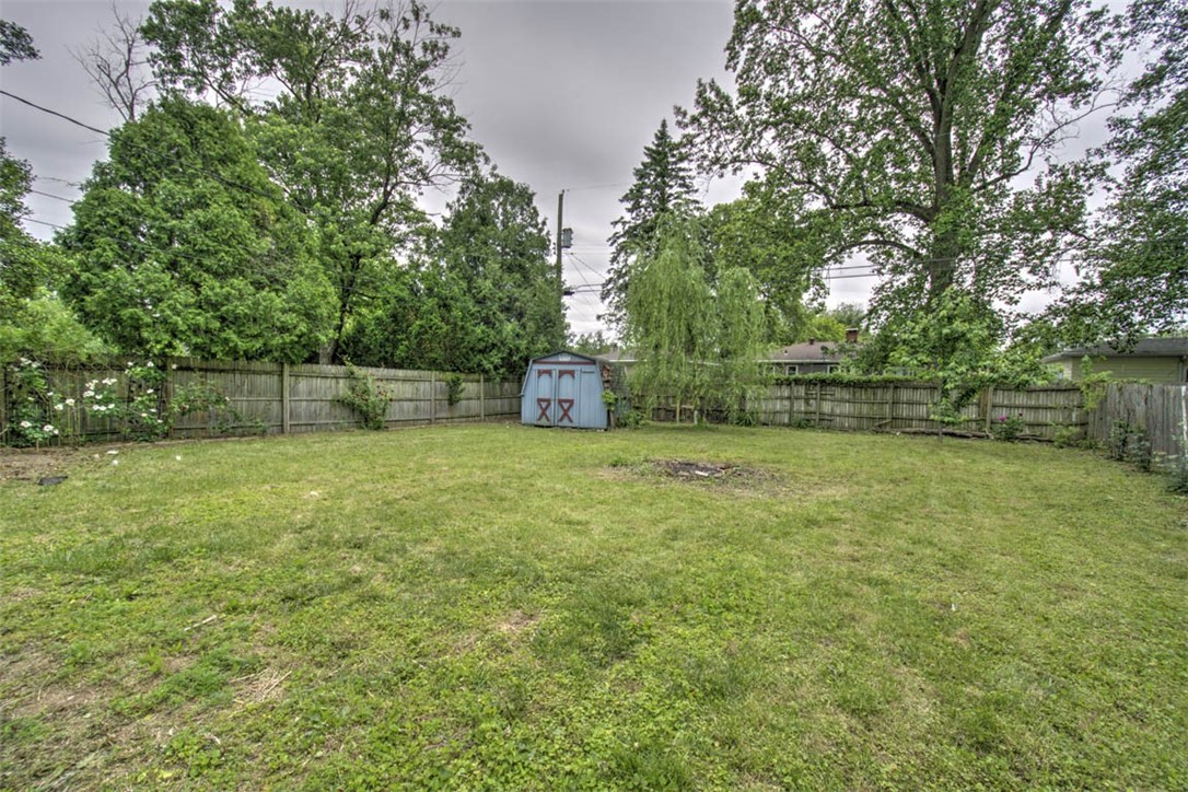 2081 Riverview Avenue Decatur, IL 62522 - Photo 28 of 29 Gallery Image 28