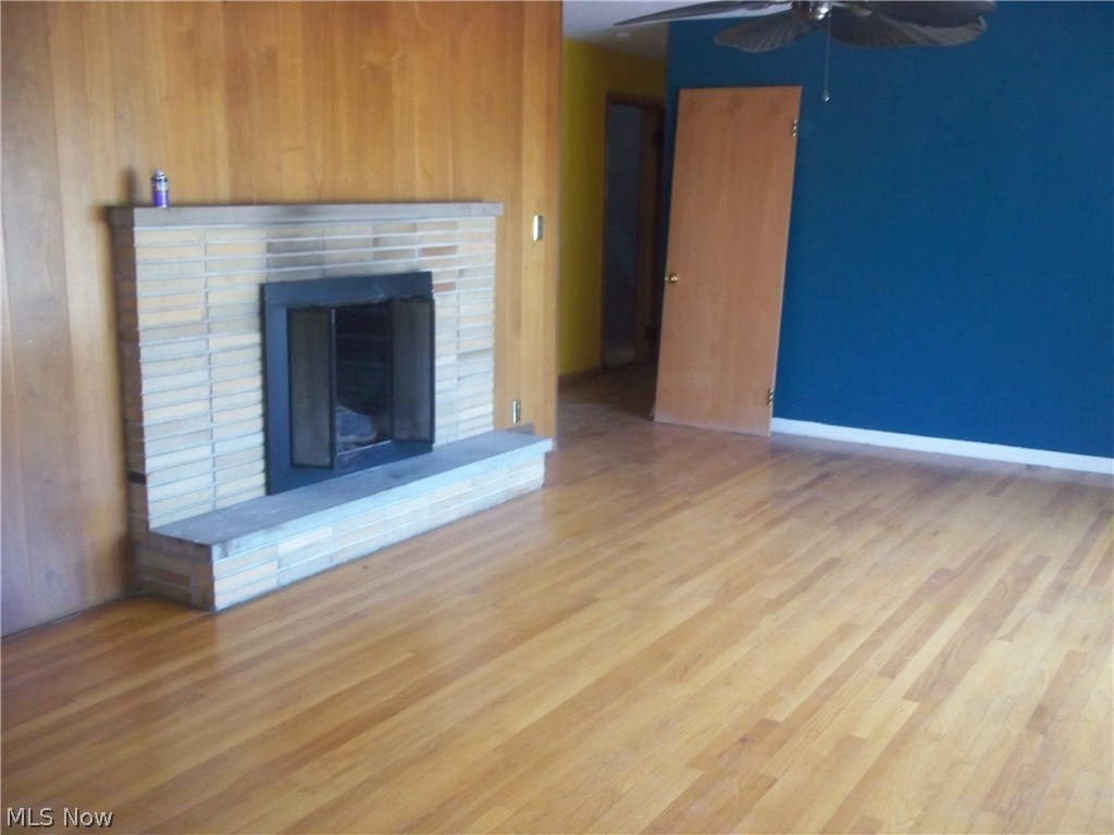 4663 Green Road Cleveland, OH 44128 - Photo 3 of 11