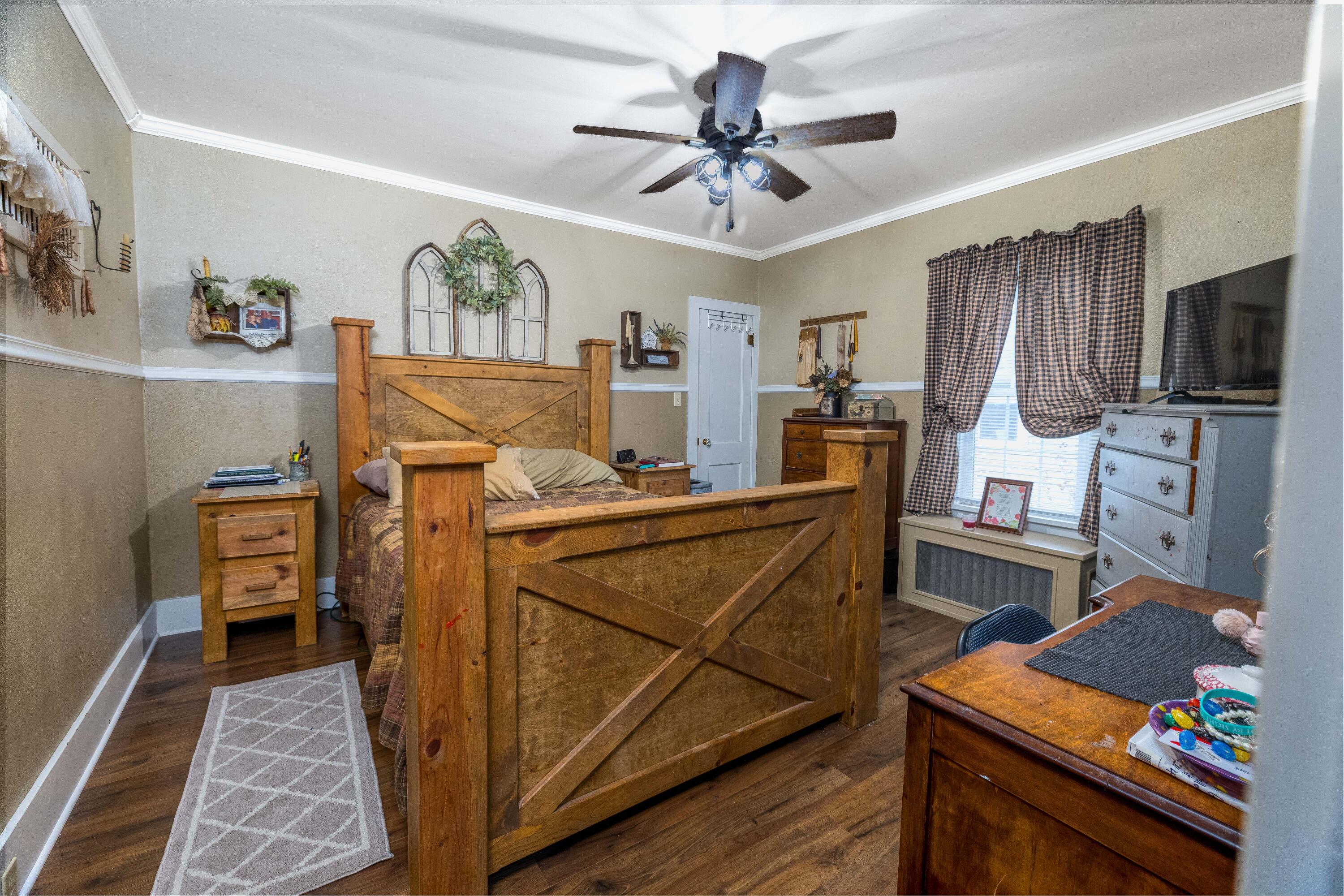 313 East Graham Street Kentland, IN 47951 - Photo 21 of 47 3000x2000