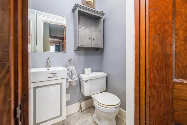 $210,000 | 313 East Graham Street, Kentland, IN 47951