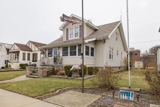 $210,000 | 313 East Graham Street, Kentland, IN 47951