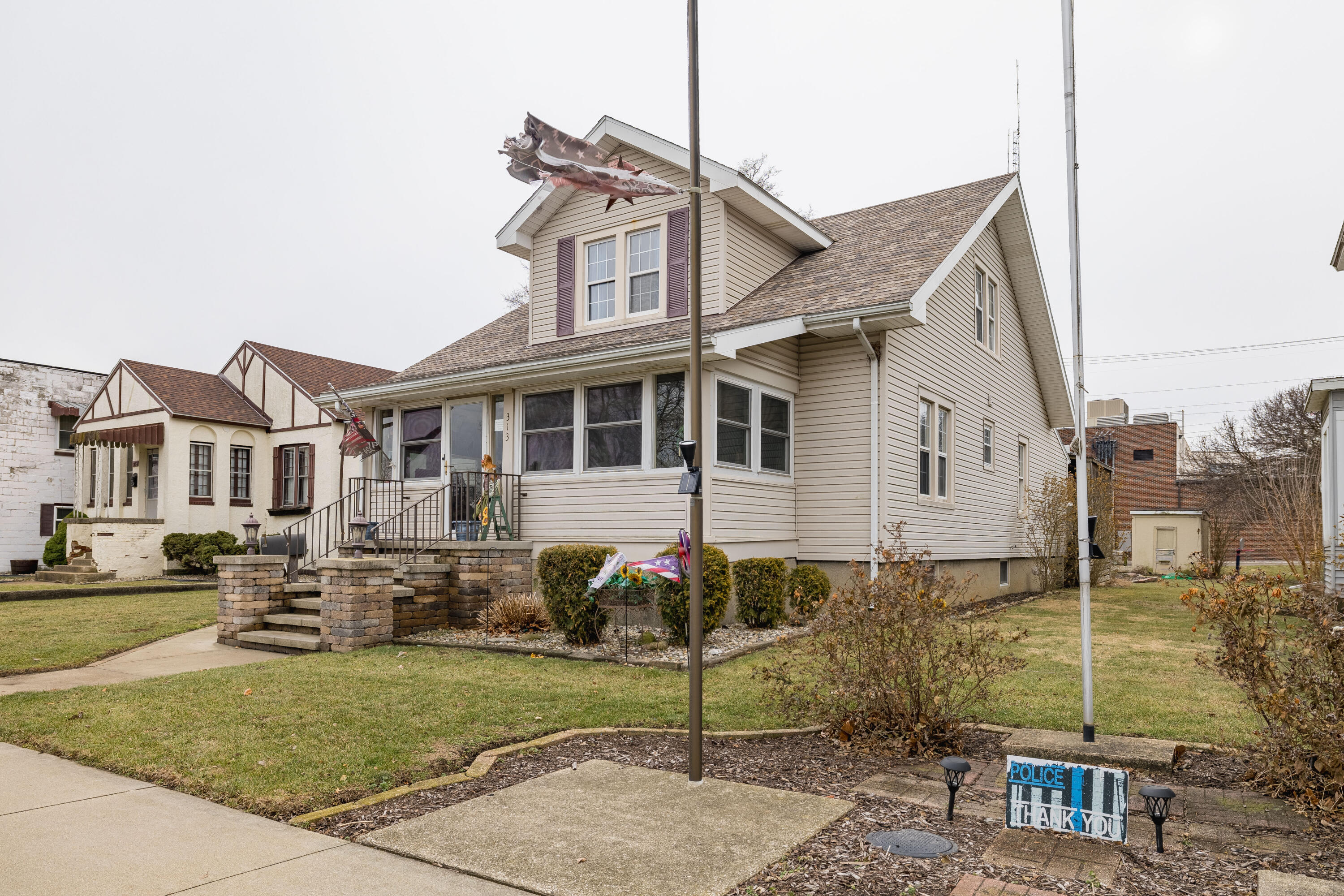 313 East Graham Street Kentland, IN 47951 - Photo 37 of 47 3000x2000