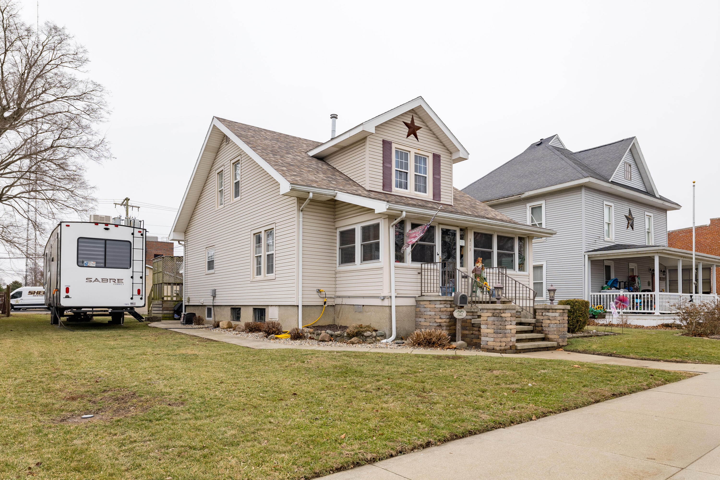 313 East Graham Street Kentland, IN 47951 - Photo 38 of 47 3000x2000