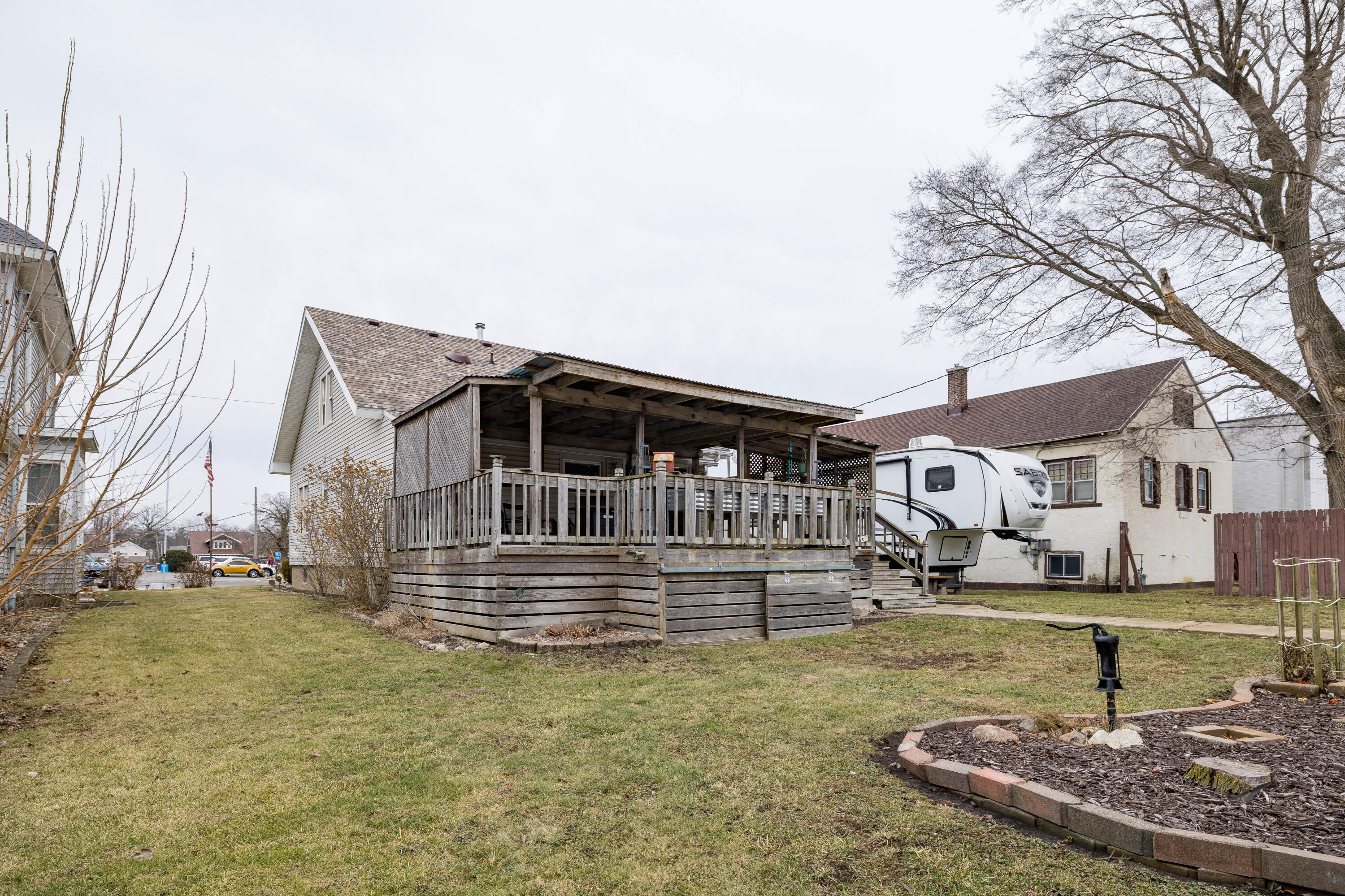 313 East Graham Street Kentland, IN 47951 - Photo 40 of 47 3000x1999