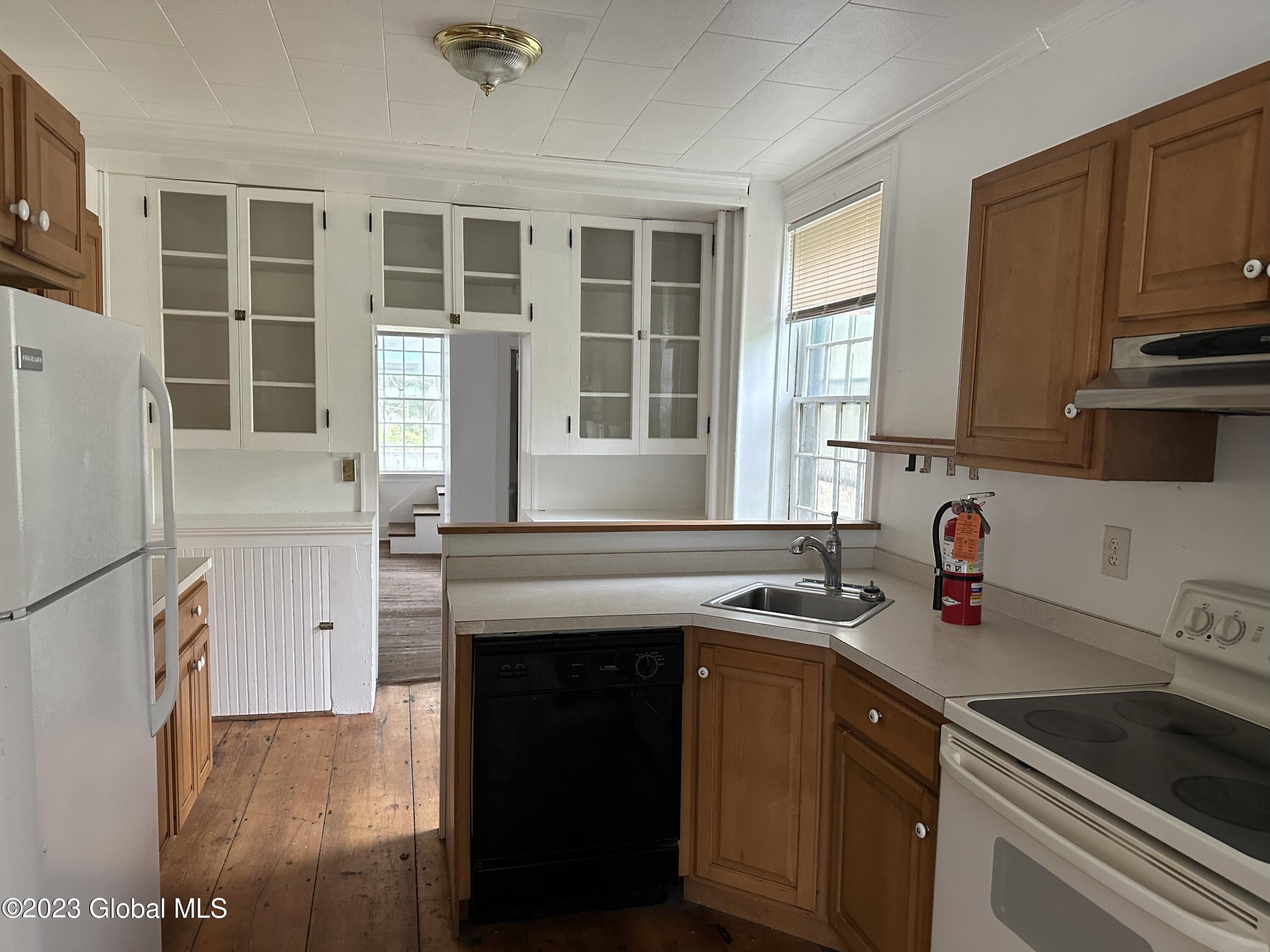 40 Pool Hill Road New Lebanon, NY 12125 - Photo 9 of 43 40 pool hill kitchen