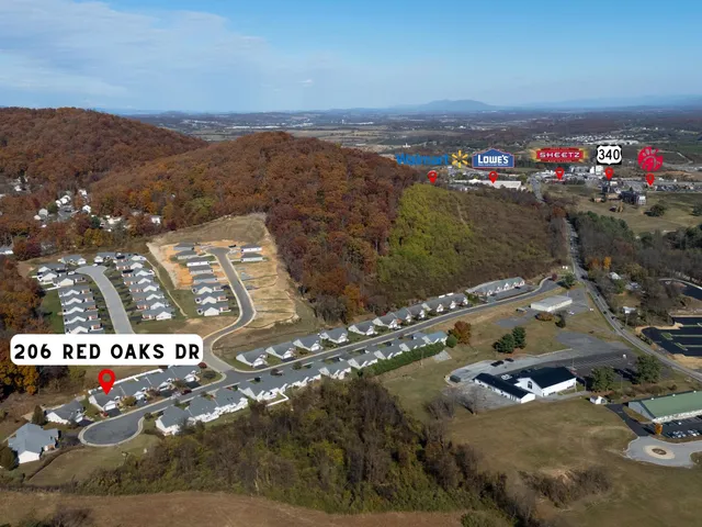 $379,900 | 206 Red Oaks Drive, Staunton, VA 24401