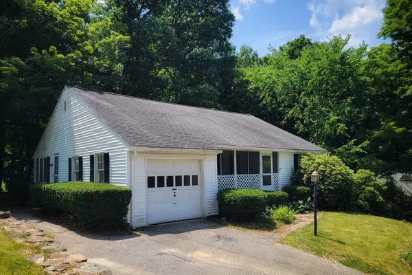 $265,000 | 124 Burbank Avenue, Warren, MA 01083