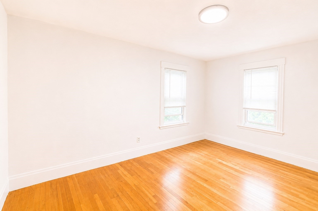 53 Sycamore Street, Unit 2 Everett, MA 02149 - Photo 3 of 11