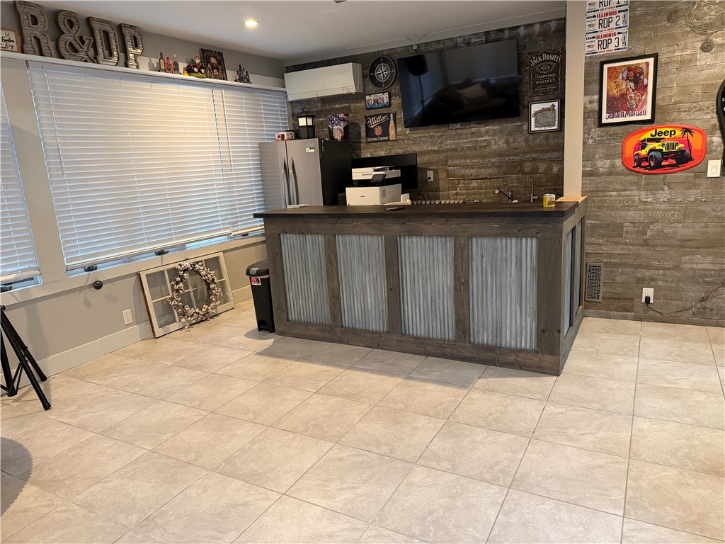 1 Prairie Sun Mattoon, IL 61938 - Photo 25 of 41 rec room with wet bar has direct pool access.