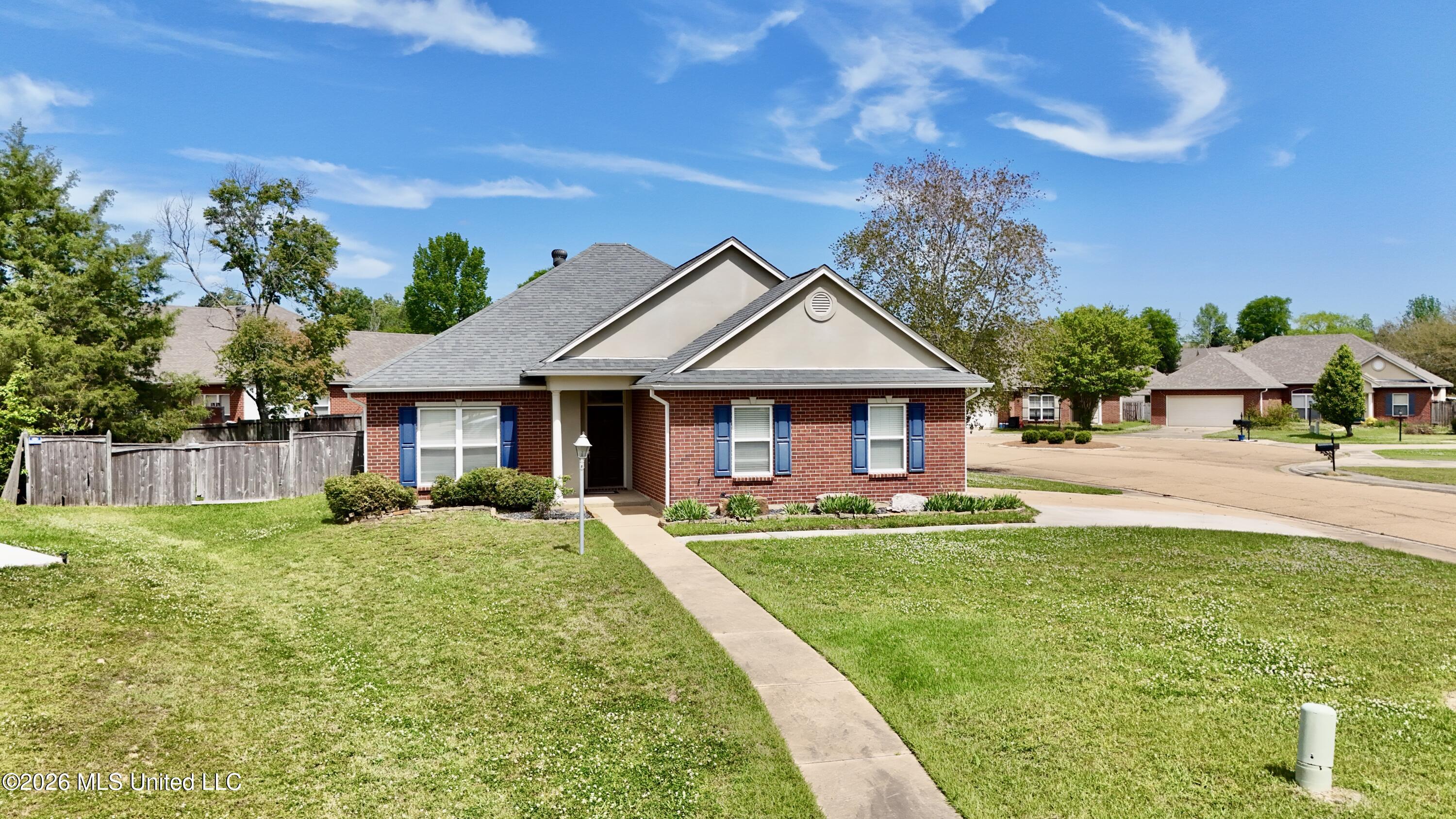 113 Oakleigh Drive Clinton, MS 39056 - Photo 2 of 35 dji_fly_20260410_115844_0885_17758488744