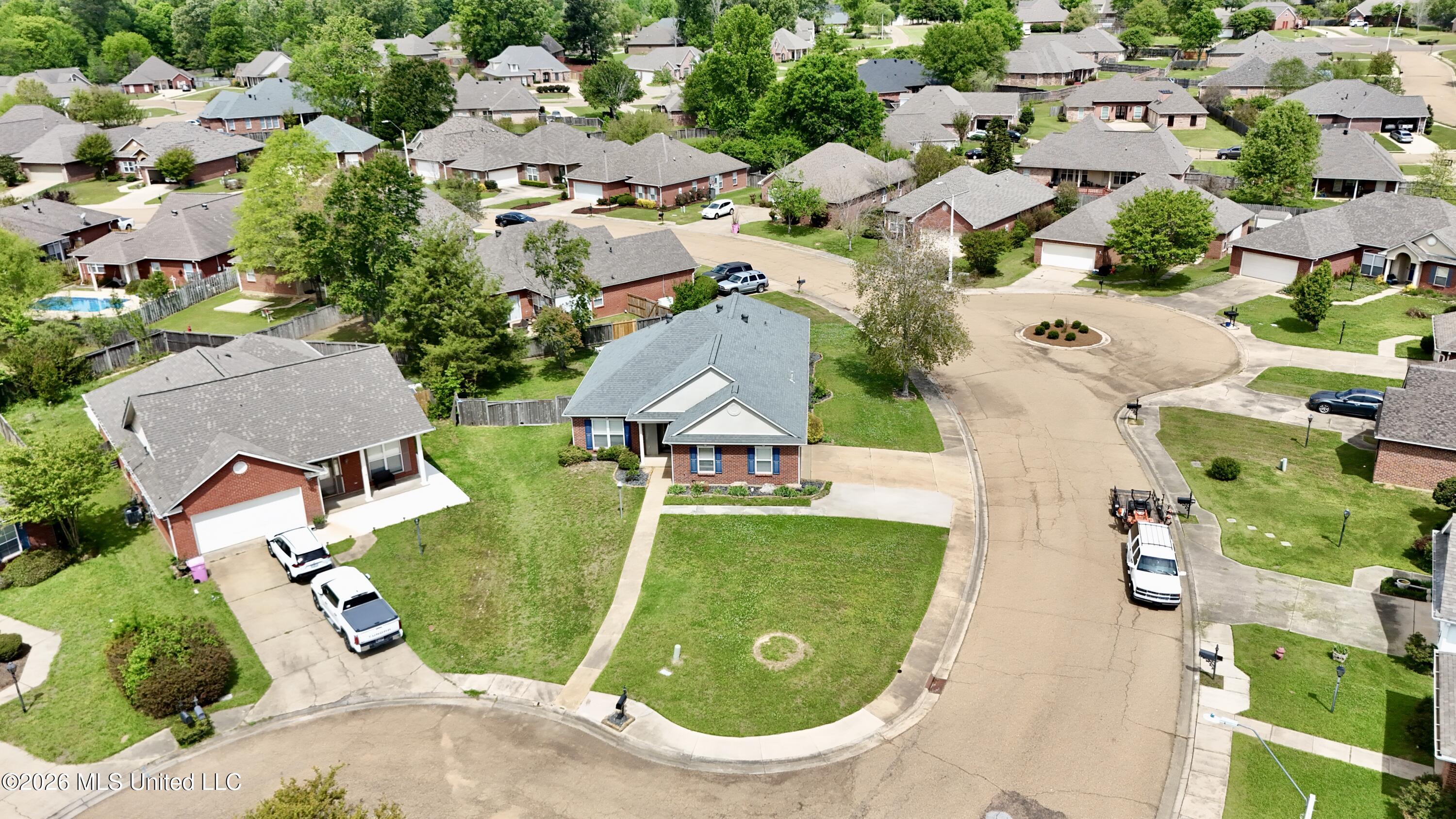 113 Oakleigh Drive Clinton, MS 39056 - Photo 5 of 35 dji_fly_20260410_115938_0890_17758488516