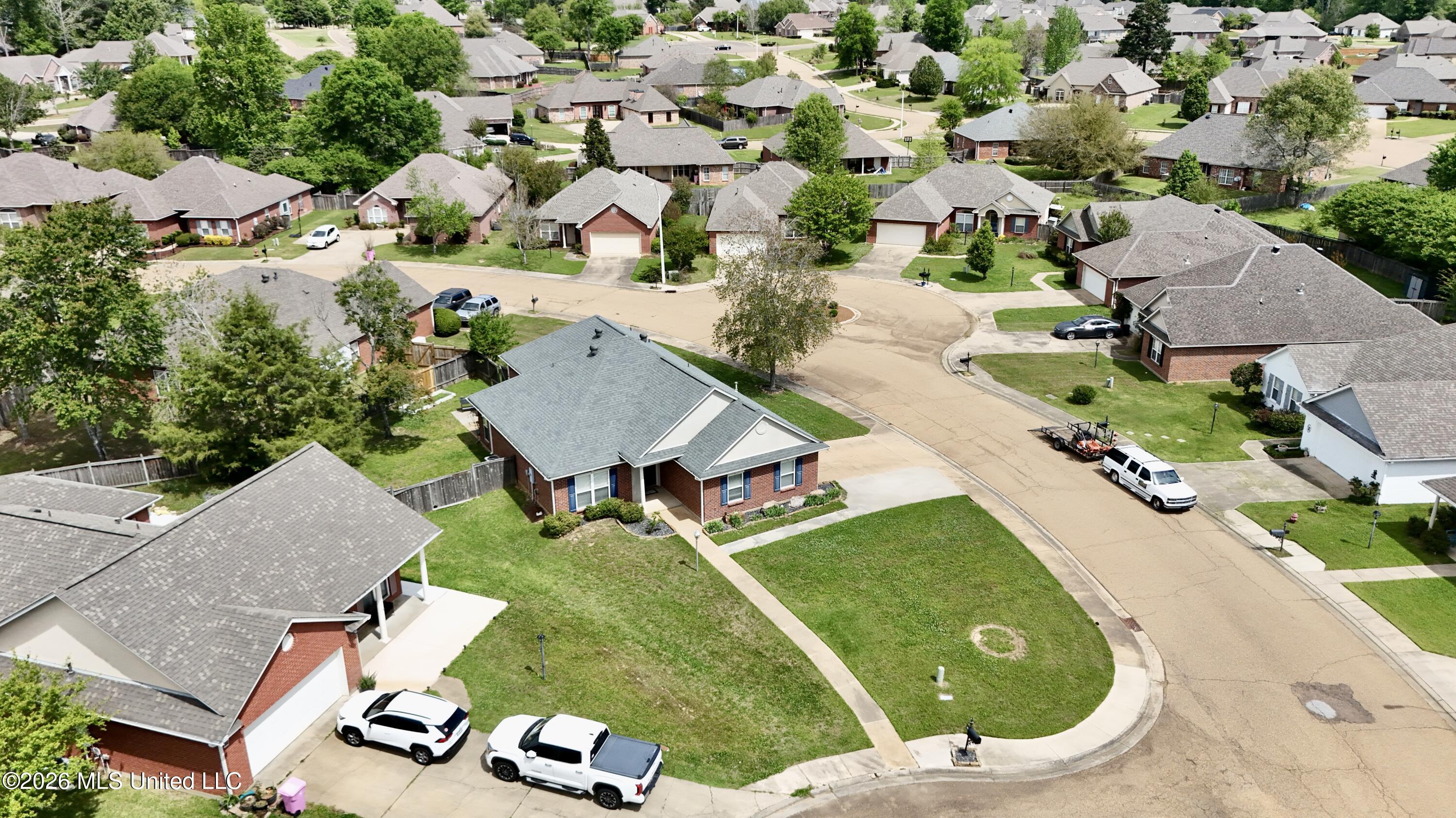 113 Oakleigh Drive Clinton, MS 39056 - Photo 6 of 35 dji_fly_20260410_115930_0889_17758488544