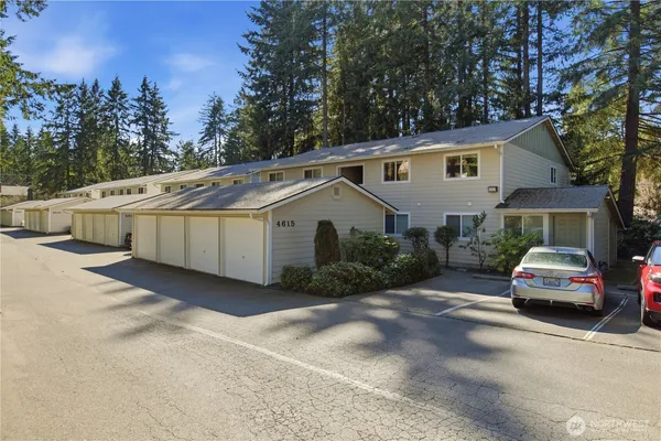 $350,000 | 4615 Grandview Drive West, Unit B, University Place, WA 98466
