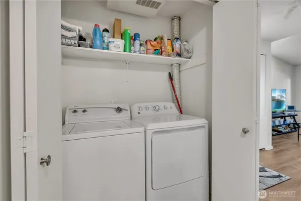 $350,000 | 4615 Grandview Drive West, Unit B, University Place, WA 98466