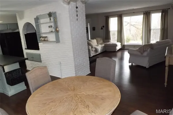 $399,500 | 5697 Lake Tishomingo Road, Hillsboro, MO 63050