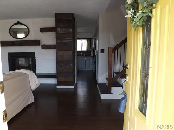 $399,500 | 5697 Lake Tishomingo Road, Hillsboro, MO 63050