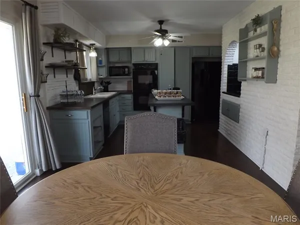 $399,500 | 5697 Lake Tishomingo Road, Hillsboro, MO 63050