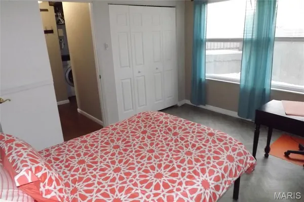 $399,500 | 5697 Lake Tishomingo Road, Hillsboro, MO 63050