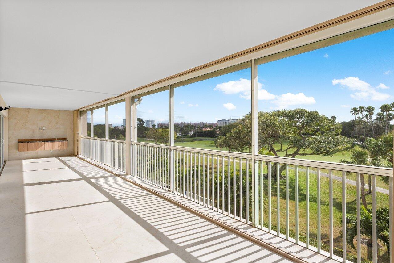 300 East Royal Palm Road, Unit 40A Boca Raton, FL 33432 - Photo 27 of 28 036-300EastRoyalPalmRoad-40A-BocaRaton-F