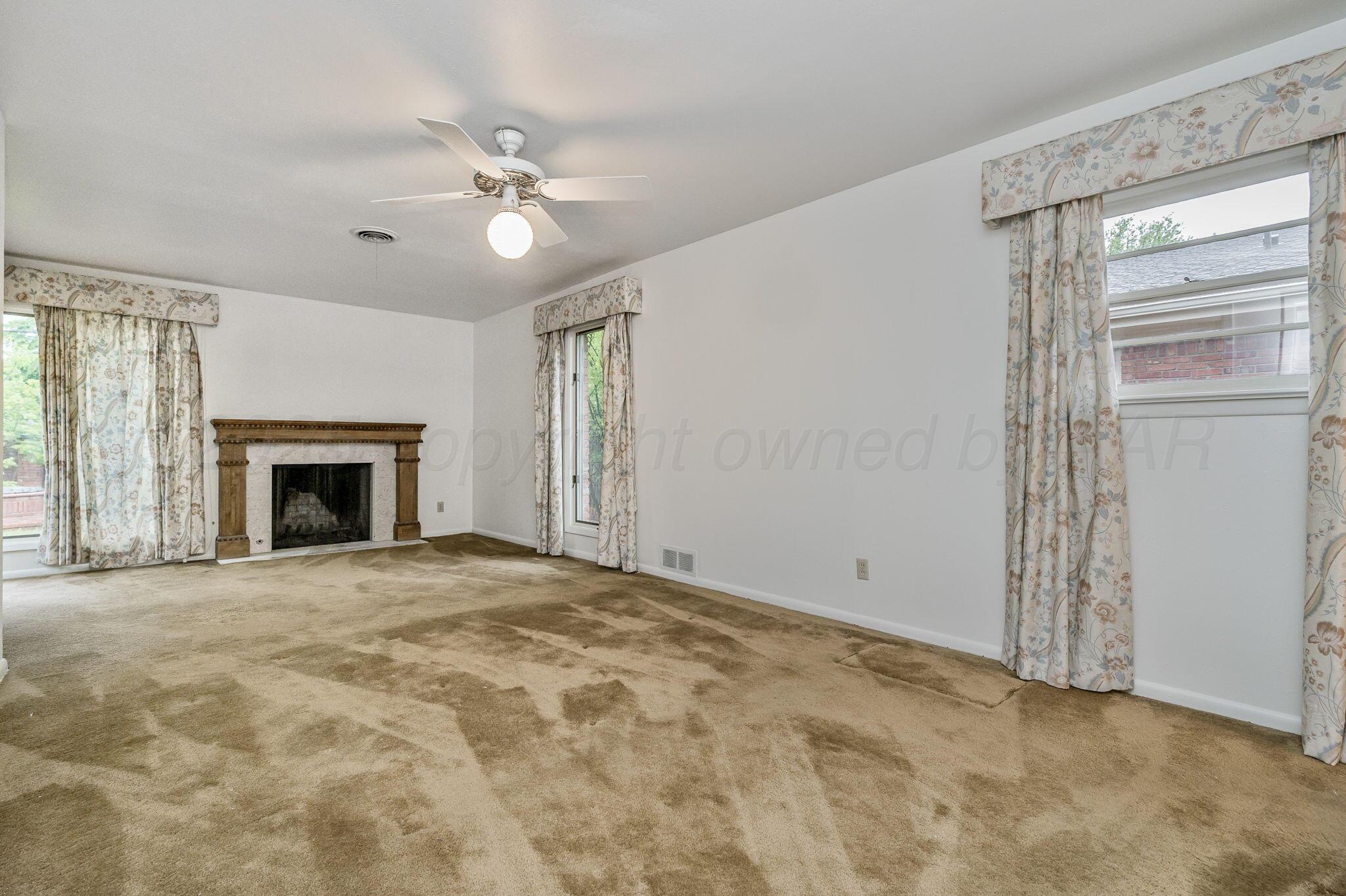 2305 Larry Street Amarillo, TX 79106 - Photo 13 of 20 Primary Bedroom