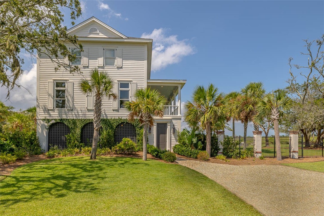 295 McIntosh Avenue St. Simons Island, GA 31522 - Photo 1 of 77
