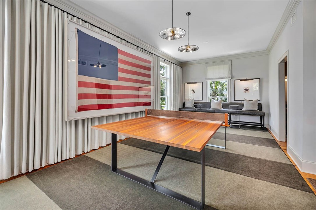 295 McIntosh Avenue St. Simons Island, GA 31522 - Photo 14 of 77 Dining area