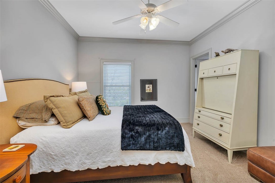 295 McIntosh Avenue St. Simons Island, GA 31522 - Photo 29 of 77 Guest bedroom
