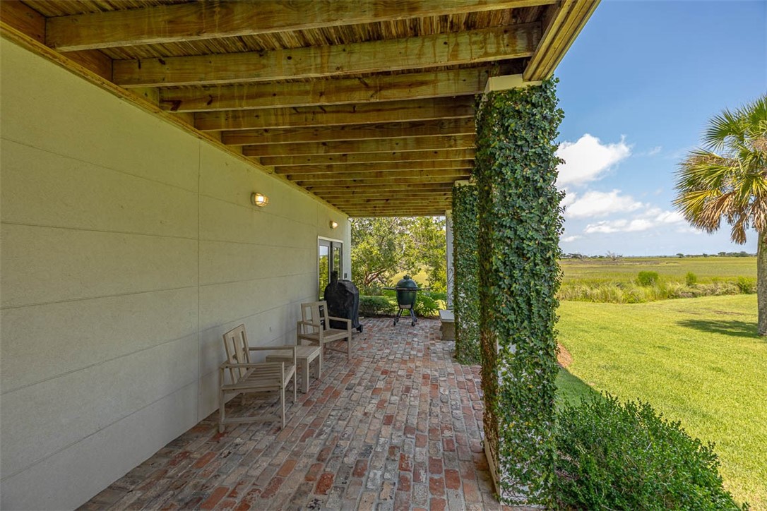 295 McIntosh Avenue St. Simons Island, GA 31522 - Photo 39 of 77