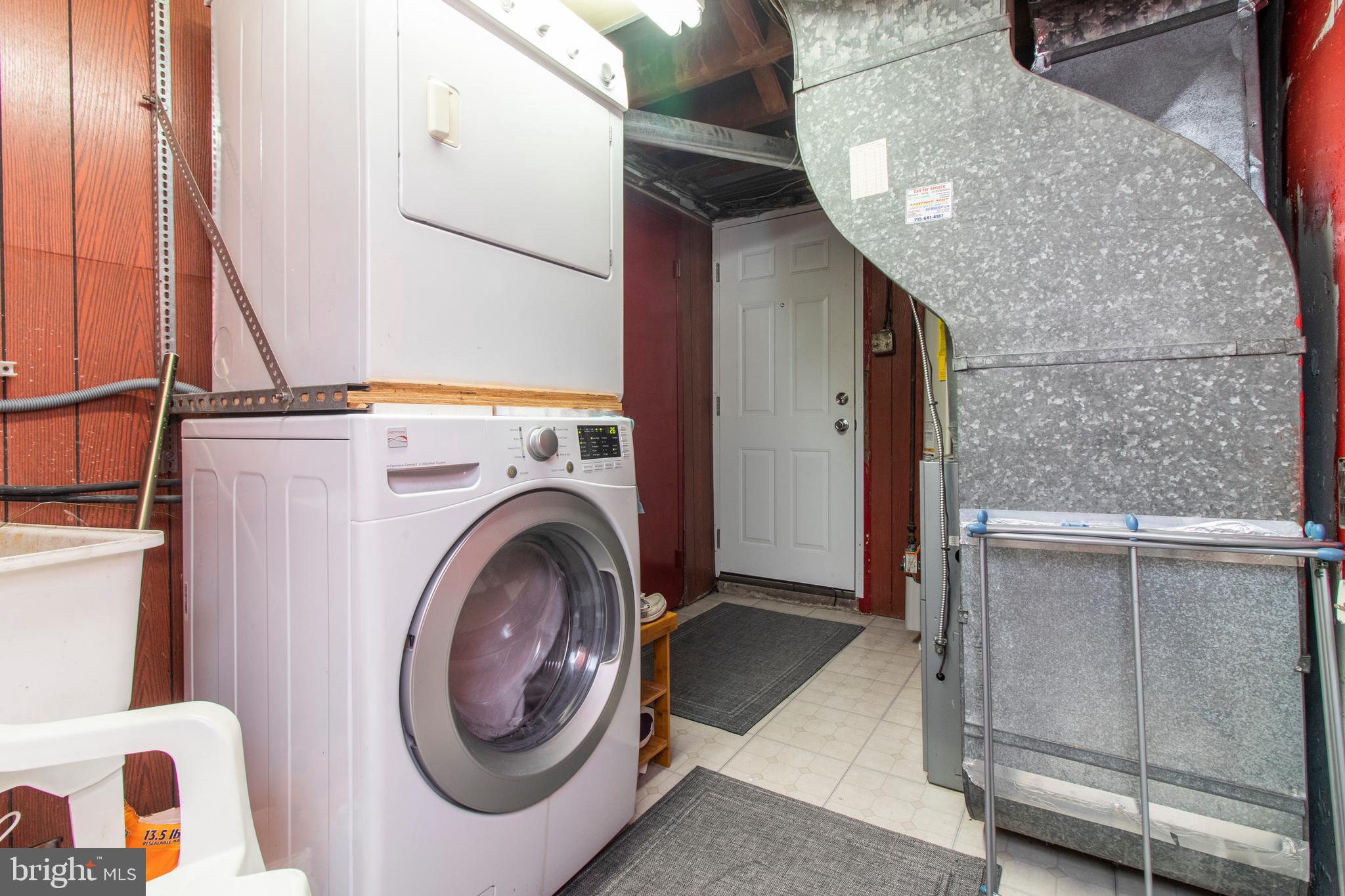2745 East Country Club Road Philadelphia, PA 19131 - Photo 22 of 34 Laundry area -- access to driveway and backyard