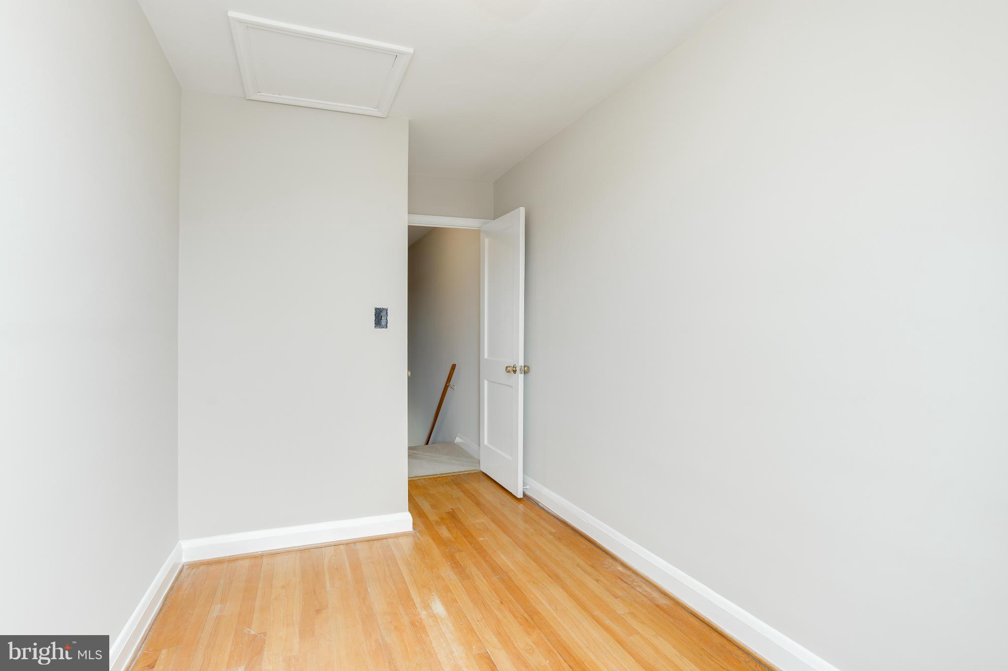 7504 Lawrence Road Baltimore, MD 21222 - Photo 13 of 24 Bedroom