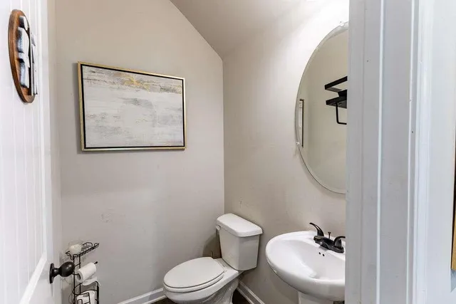 $1,900 | 1028 Mcconaughy Court, Unit 14, McDonough, GA 30253