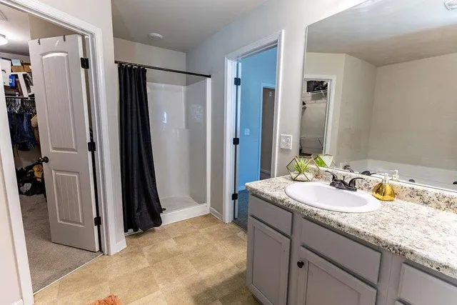 $1,900 | 1028 Mcconaughy Court, Unit 14, McDonough, GA 30253