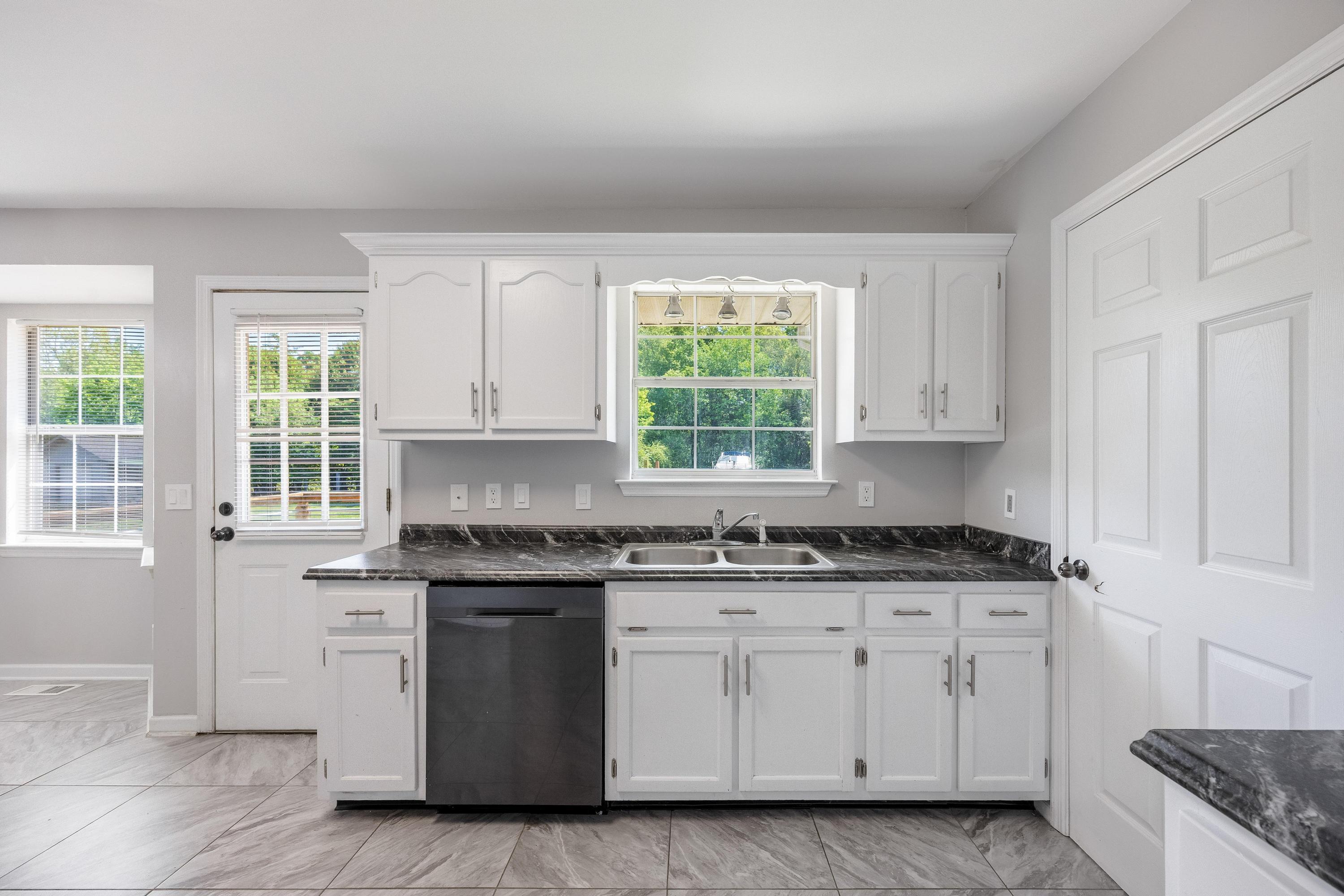 1656 Dallas Lake Road Hixson, TN 37343 - Photo 12 of 33 2026_04_April_1656_Dallas_Lake_Rd_0022