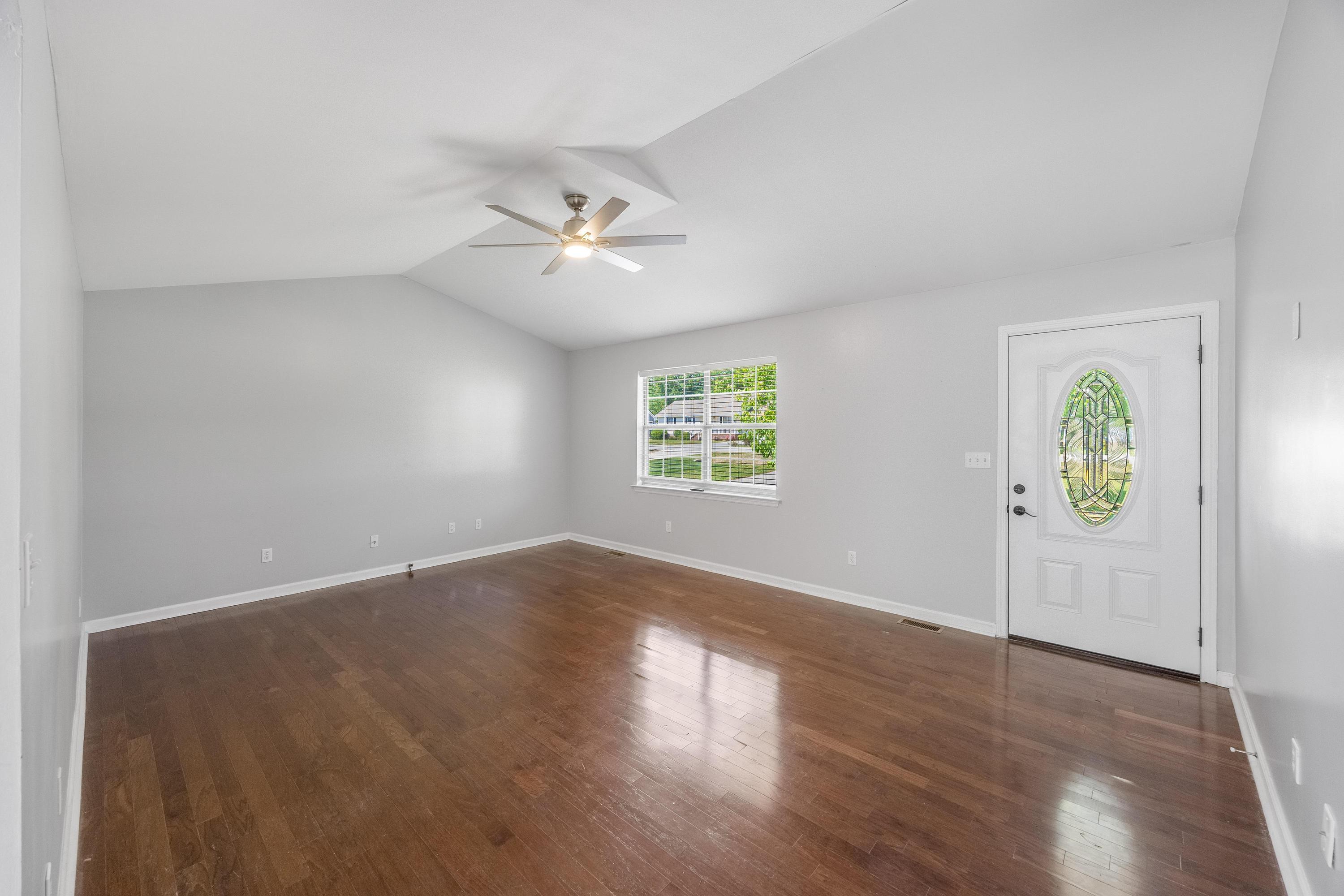 1656 Dallas Lake Road Hixson, TN 37343 - Photo 6 of 33 2026_04_April_1656_Dallas_Lake_Rd_0013