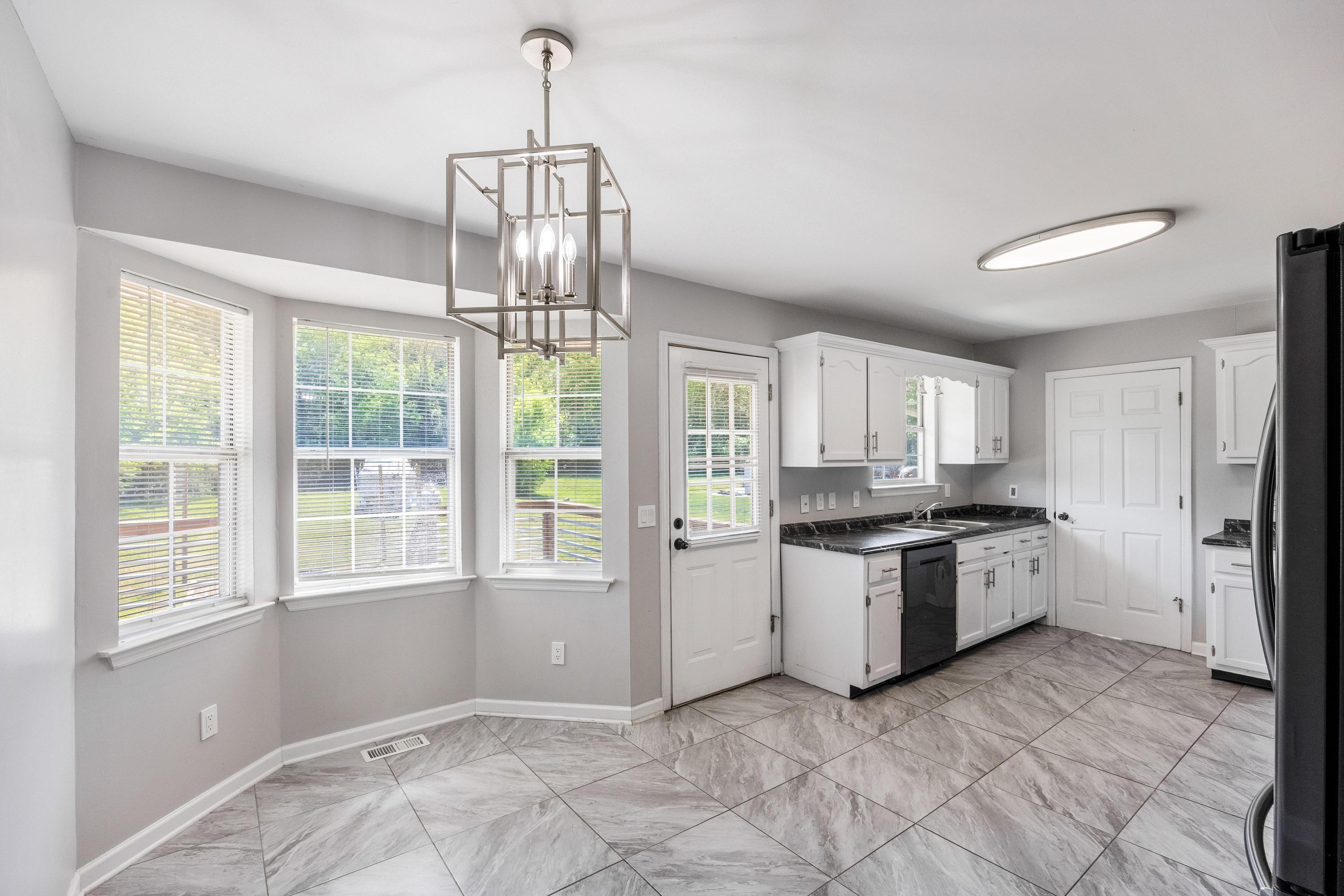 1656 Dallas Lake Road Hixson, TN 37343 - Photo 7 of 33 2026_04_April_1656_Dallas_Lake_Rd_0017