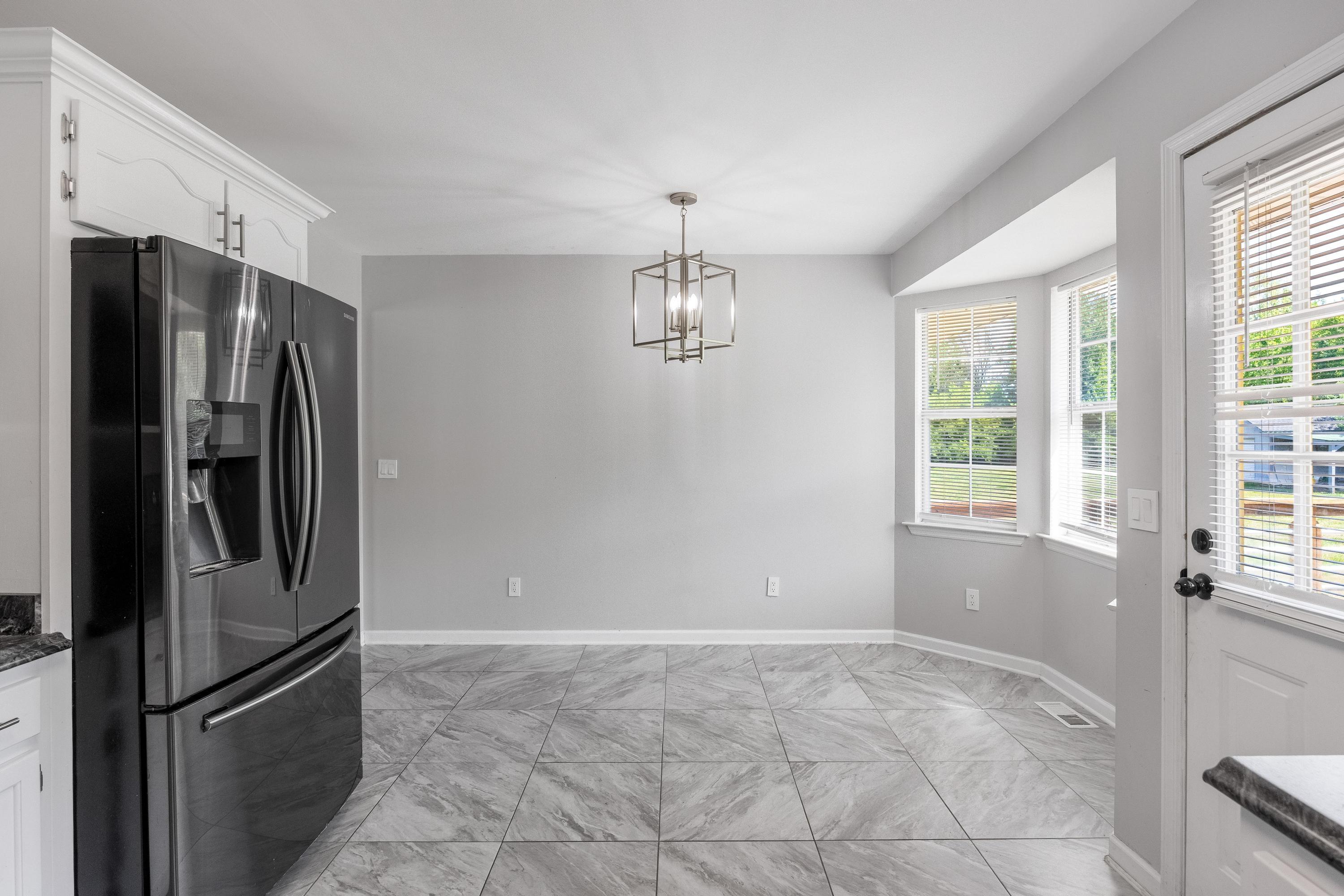 1656 Dallas Lake Road Hixson, TN 37343 - Photo 9 of 33 2026_04_April_1656_Dallas_Lake_Rd_0018