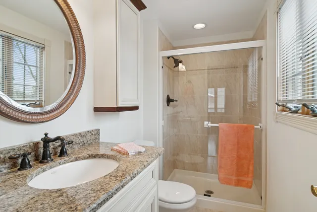 $585,000 | 1522 East Fleming Drive North, Arlington Heights, IL 60004