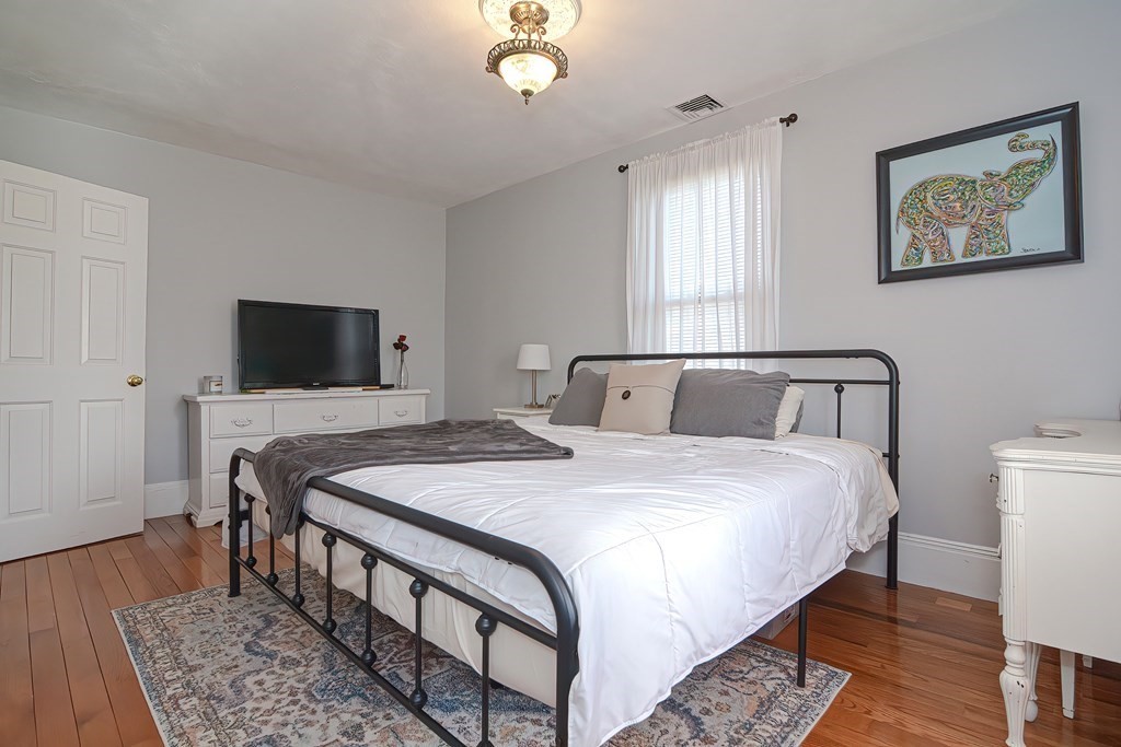 44 Water Street Walpole, MA 02071 - Photo 12 of 27 Gallery Image 12